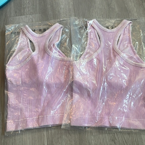 NEW ZENANA WASHED RIBBED SEAMLESS BRA PADDED V-NECK TANK TOP B LAVENDER - Picture 3 of 4